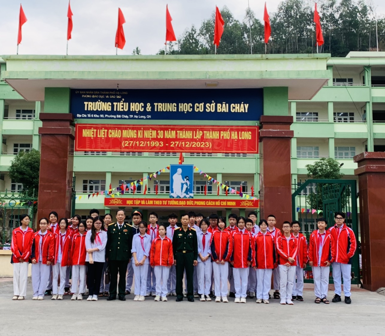 KỶ NIỆM 79 NĂM NGÀY THÀNH LẬP QĐND VIỆT NAM 22/12/1944 - 22/12/2023 •
