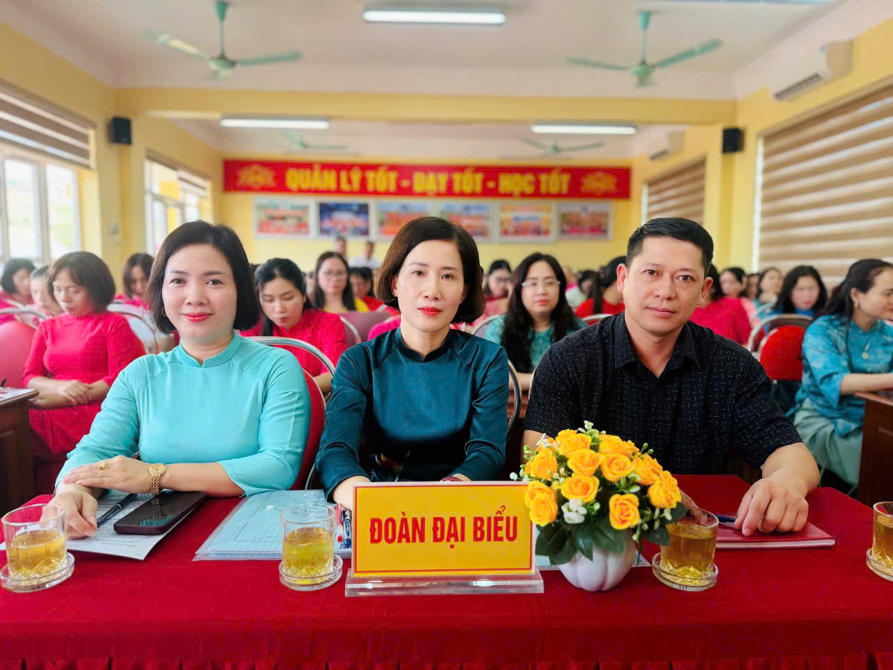 Đoàn đại biểu